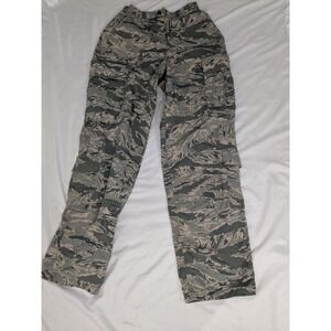 Pre-Owned Women's Air Force Utility Trousers - Camouflage Pattern - Size 6R
